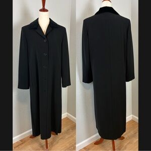 Gallery Long Lined Black Coat Velvet Collar Button Up Size 6